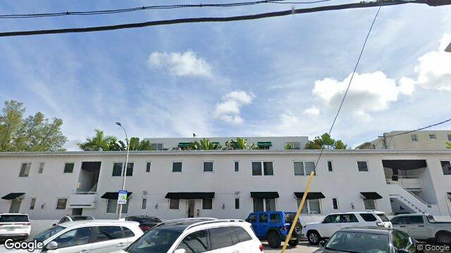 Evelyn, 1600 Euclid Ave