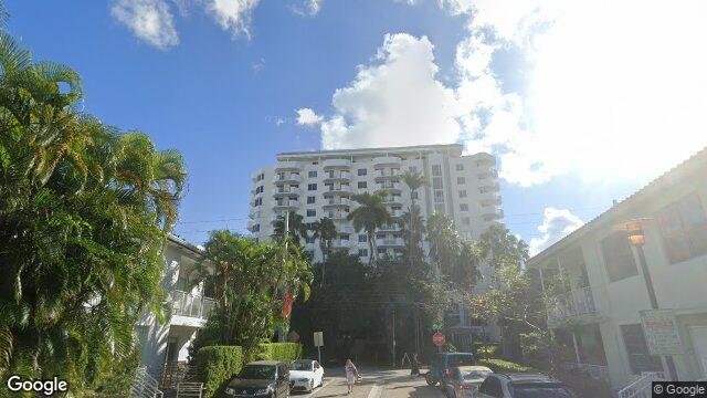 Bayview Plaza, 1621 Bay Rd