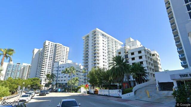 The Royal Club, 2457 Collins Ave